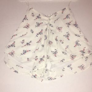 Cute floral skirt🌸